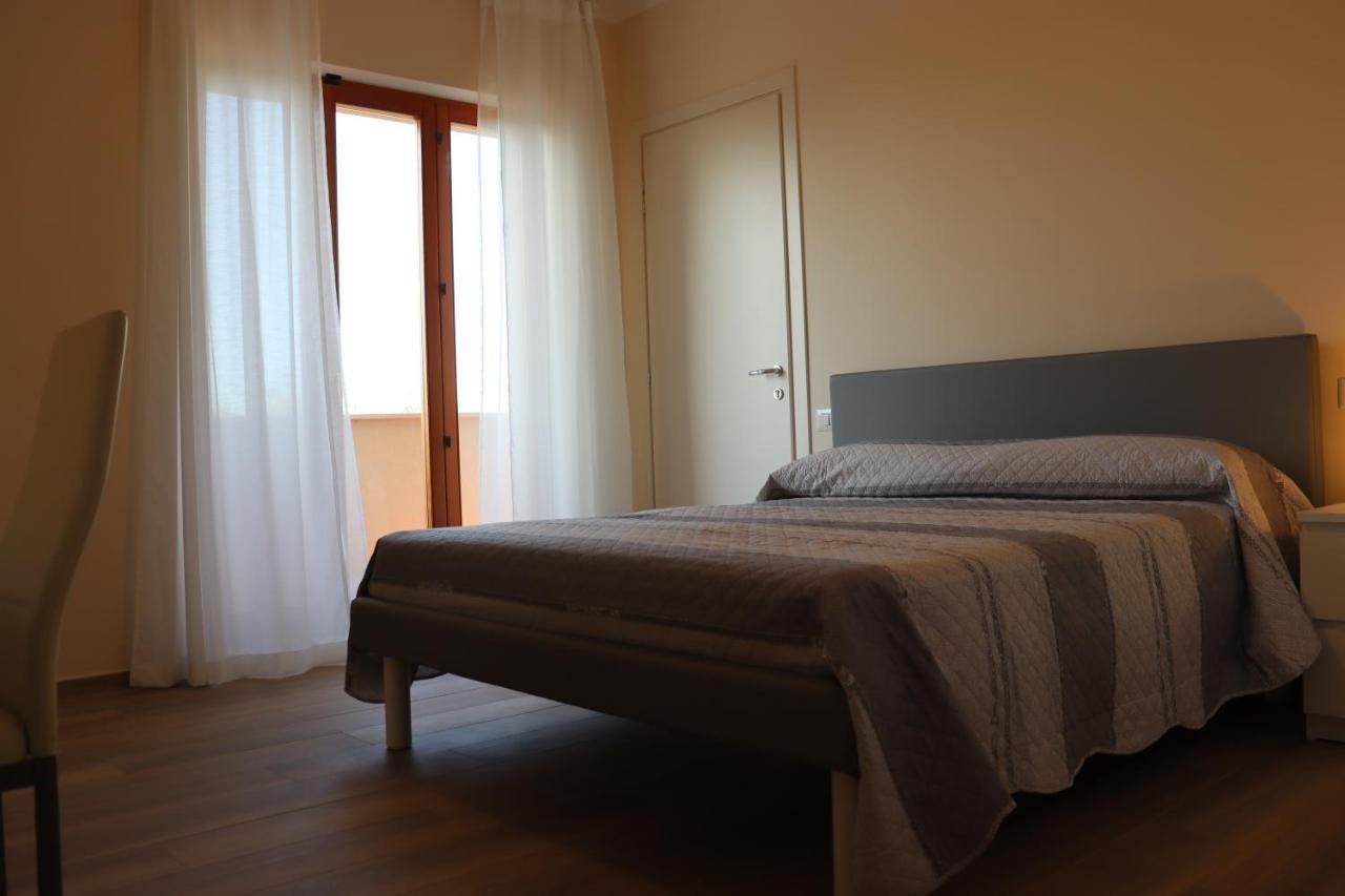 La Casa De Anto' Apartment Torre San Patrizio Ngoại thất bức ảnh